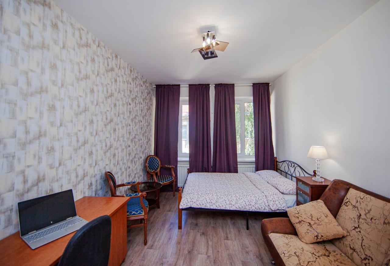 Old Town Apartment 3Br & 2Bthr Sint-Petersburg Buitenkant foto